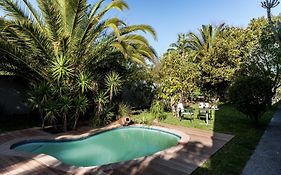Le Petit Chateau Guest House
